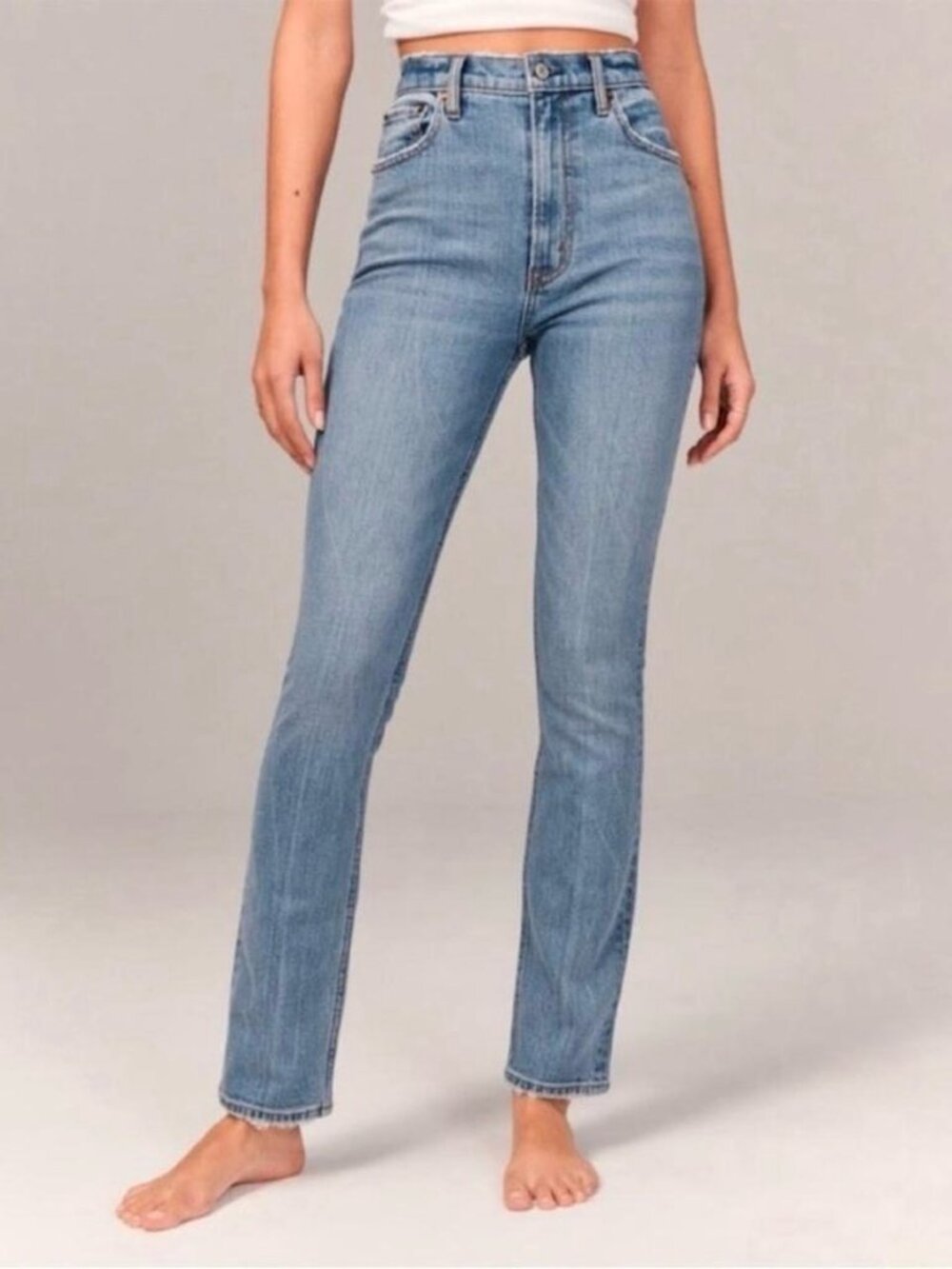 Abercrombie & Fitch Curve Love 90s Slim Straight Ultra High Rise Jean